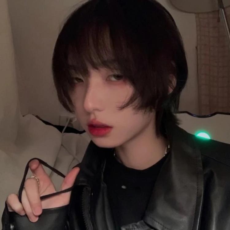 濑田宗次郎（身份：十刃最强、“天剑”、微笑的修罗） - 音乐MV高清在线观看 - 客户端观看